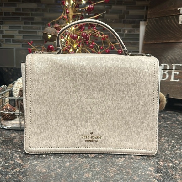 kate spade Handbags - Kate Spade Patterson Drive Maisie Hand Bag
Pristine Condition!